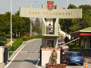 Harp Akademileri Komutanlığı